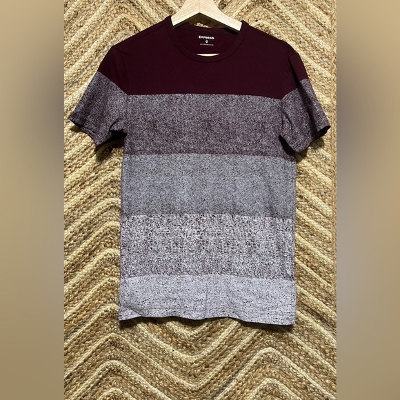 Express Other - Express Men's Burgundy Ombre Crew Neck Short Sleeve Tshirt, Size XS